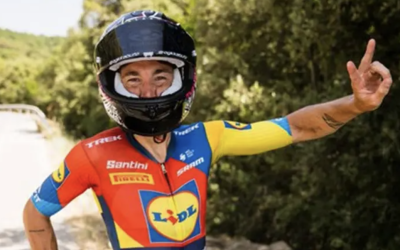 EL CICLISTA MEXICANO ISAAC DEL TORO COMPETIRÁ FRENTE A UN MOTOCICLISTA